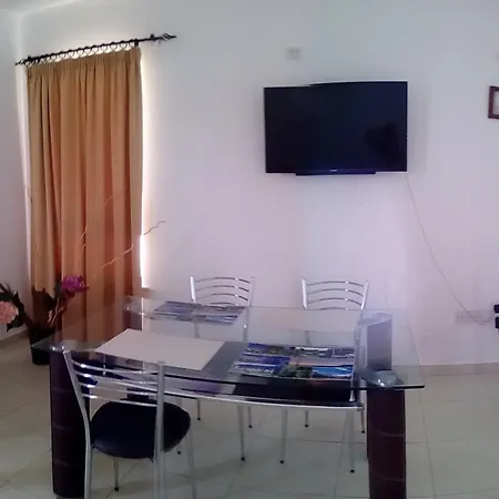 Sweet Water Bay Kalogrea