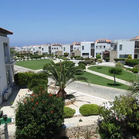 Sweet Water Bay Apartamento Kalogrea